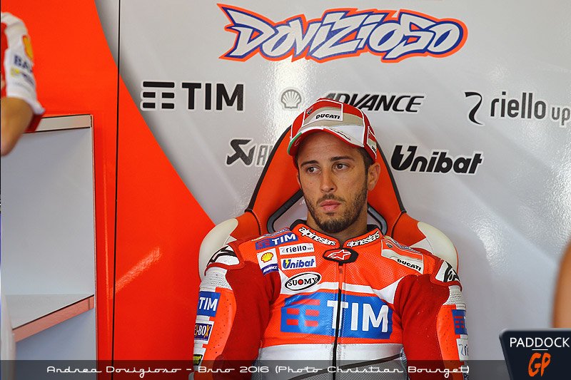 Test Ducati à Misano : Dovizioso se tord le genou !