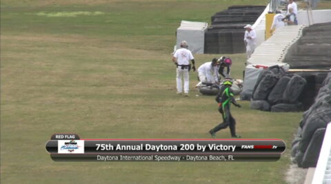 Énorme déception à Daytona; Cédric Tangre chute dans le second tour sur de l’huile.