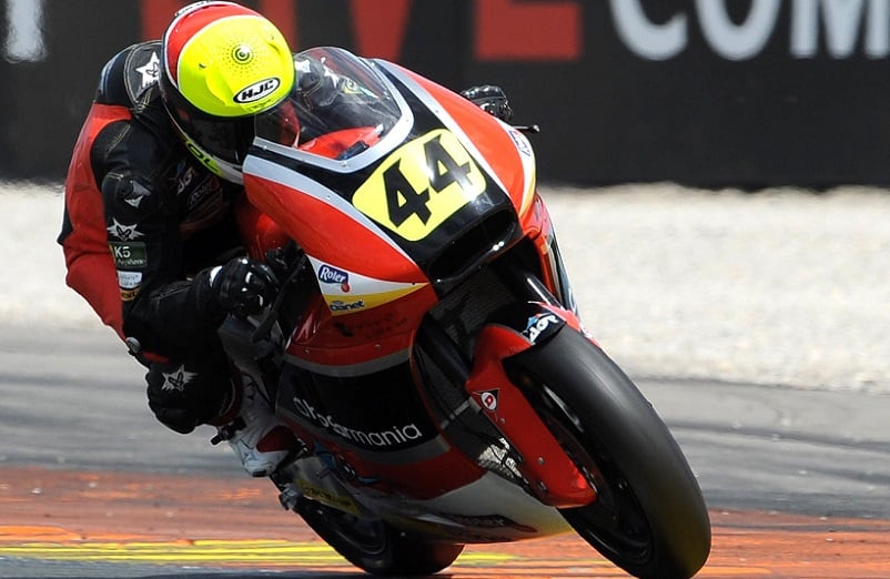 [FIM CEV Moto2] Steven Odendaal vence à frente de Alan Techer