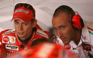 Who with Lorenzo at Ducati? Stoner’s paw…