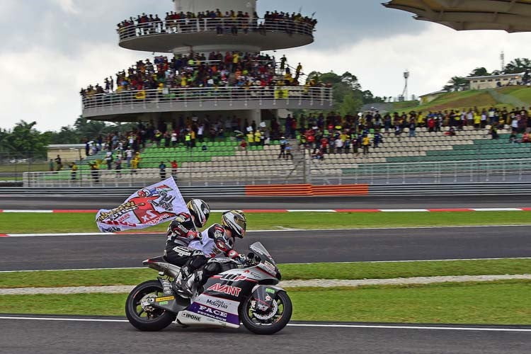 Sepang Moto2 J.3 : Zarco à chaud