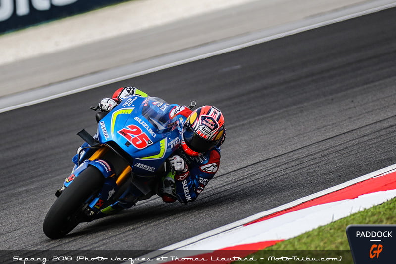 Aquecimento de Sepang MotoGP: O trenzinho Vinales – Iannone – Marquez