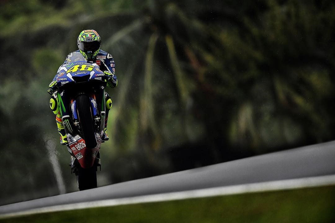 Sepang MotoGP J.3 Rossi: « Des problèmes avec le pneu avant »