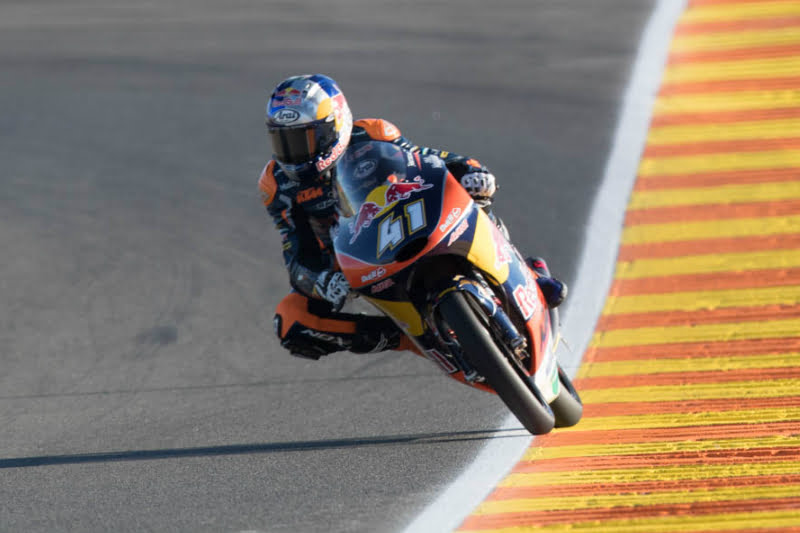 Valencia Moto3 Course: Et de sept pour Binder