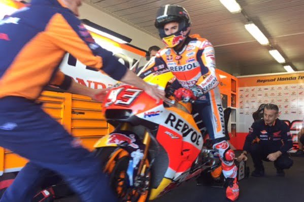 MotoGP Tests Phillip Island J1 mid-session: Marquez takes the lead