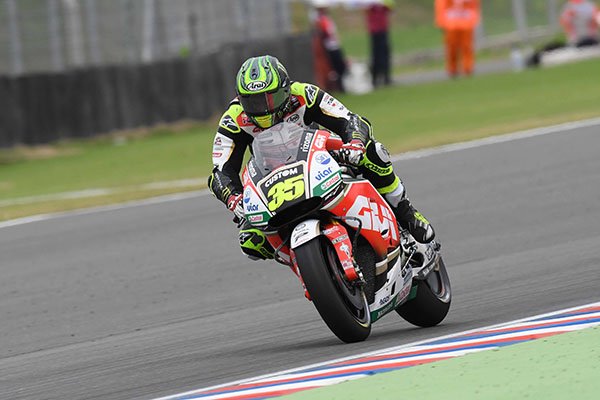 MotoGP Cal Crutchlow : « La Honda est rapide dans les stands »