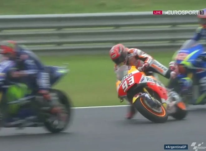 #ArgentinaGP : La "presque chute" de Marc Marquez en vidéo !