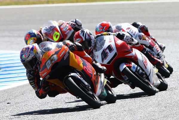 Moto3: Pit Beirer (KTM) “falta um piloto de topo”