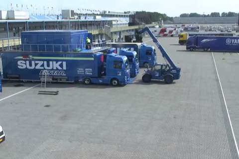 MotoGP Assen Parade LIVE : La charrette version néerlandaise…
