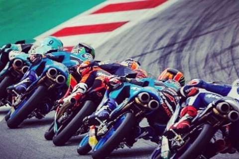MotoGP Assen Parade LIVE : La charrette version néerlandaise…