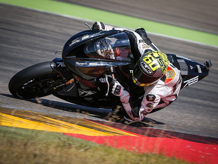 Julian Simon a testé une évolution du moteur Triumph Moto2 qui semble donner toute satisfaction !