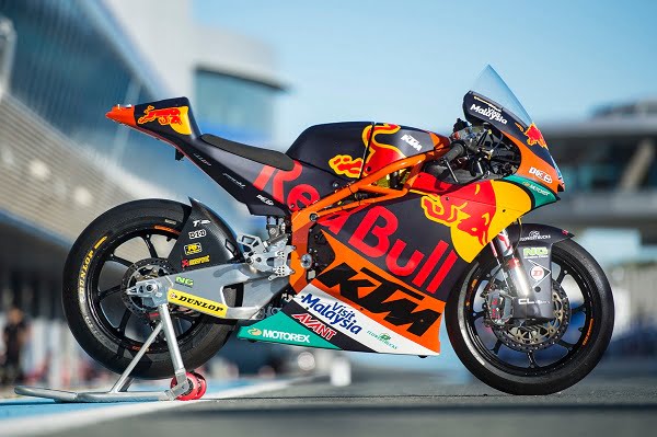 Moto2: A equipa Kiefer Racing, vendida aos russos, vai rodar na KTM