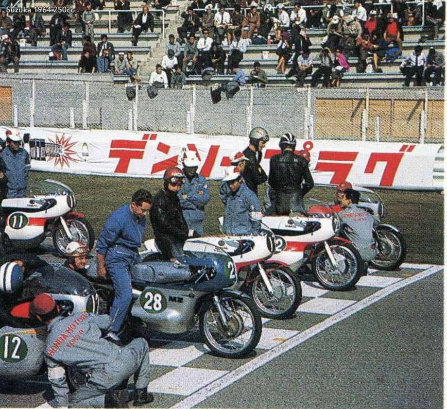 [Oldies] Uma breve história do motociclismo no Japão.