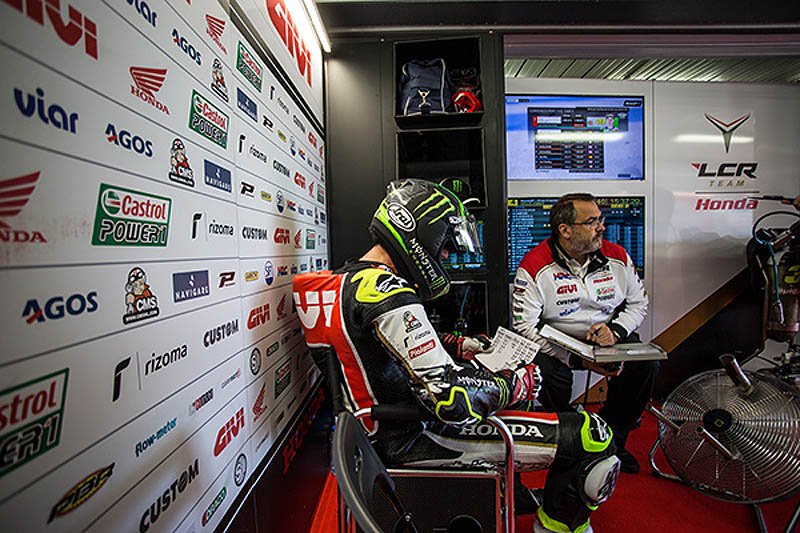 #ValenciaGP MotoGP Interview exclusive Christophe Bourguignon : « Je pense qu'on stresse plus le pneu avant que les autres. »