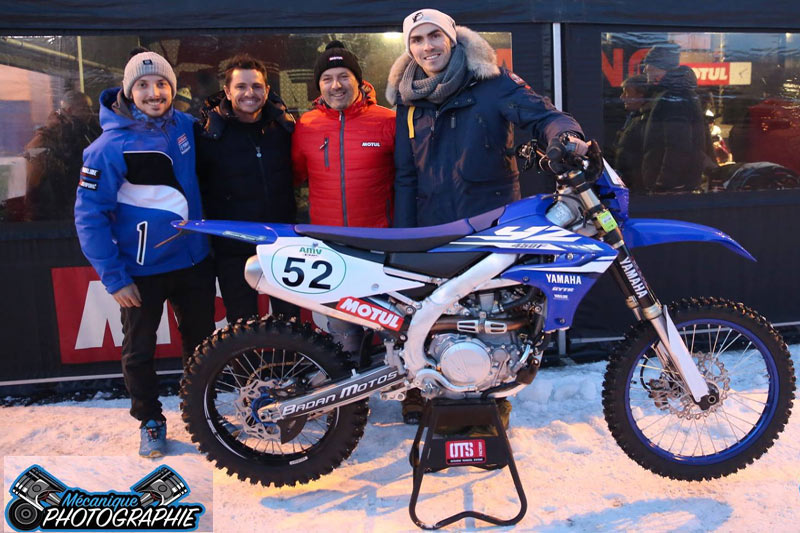 Loris Baz e Randy de Puniet se divertem na AMV Cup em Alpe d'Huez