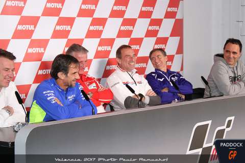 #ValenciaGP MotoGP 2017 Conférence intégrale des constructeurs : teams test européens, choix des pilotes Suzuki, Smith reconfirmé, essais limités et 20 courses maximum (Part 4/7)