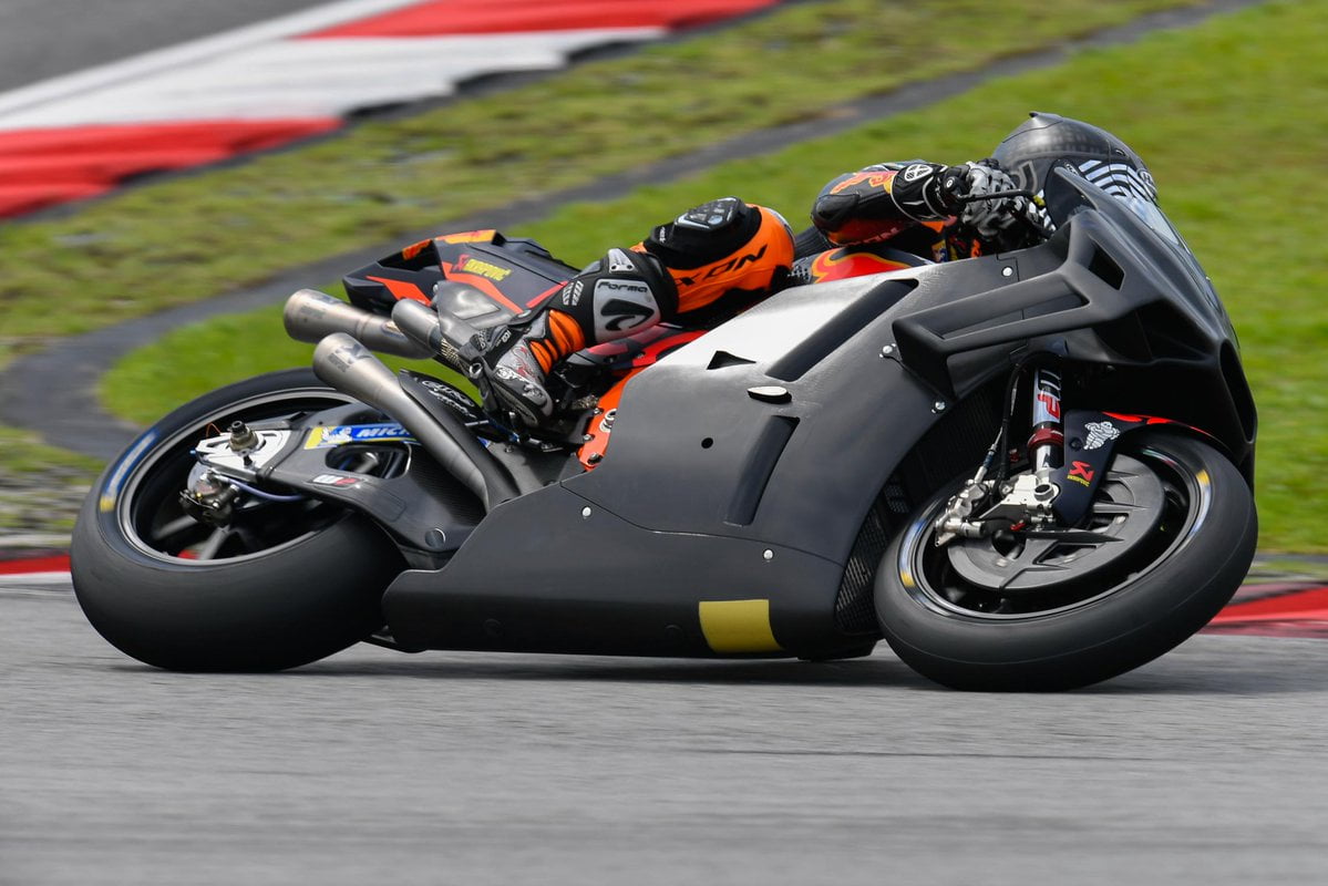 MotoGP #SepangTest : KTM se lance dans la course… aux ailerons !