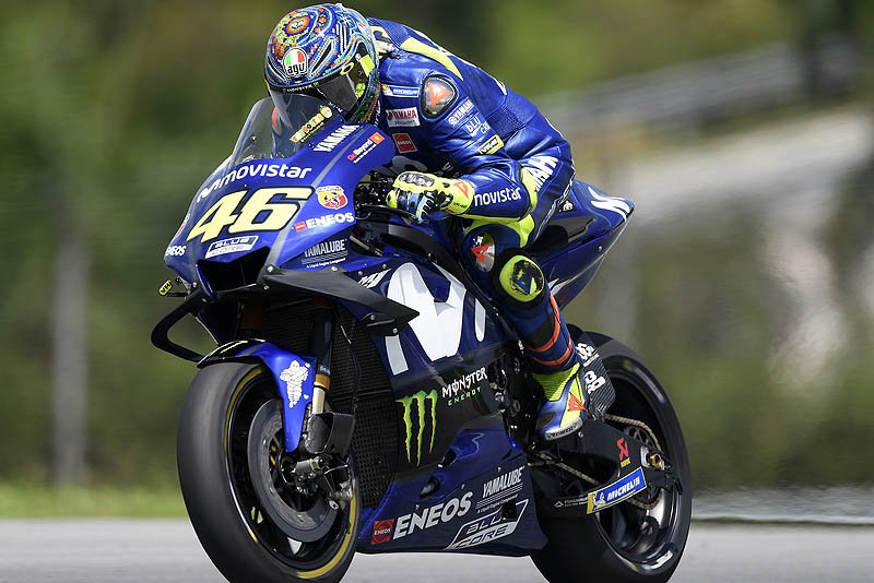 MotoGP #SepangTest Valentino Rossi très satisfait de son nouveau carénage !