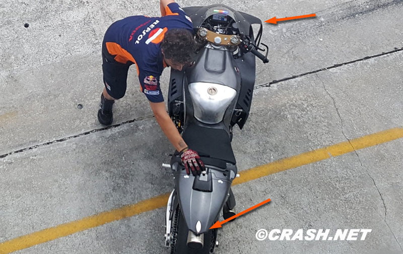 Testes privados J.2 de MotoGP em Sepang: a mudança do tempo não impede o aparecimento de novas características técnicas...