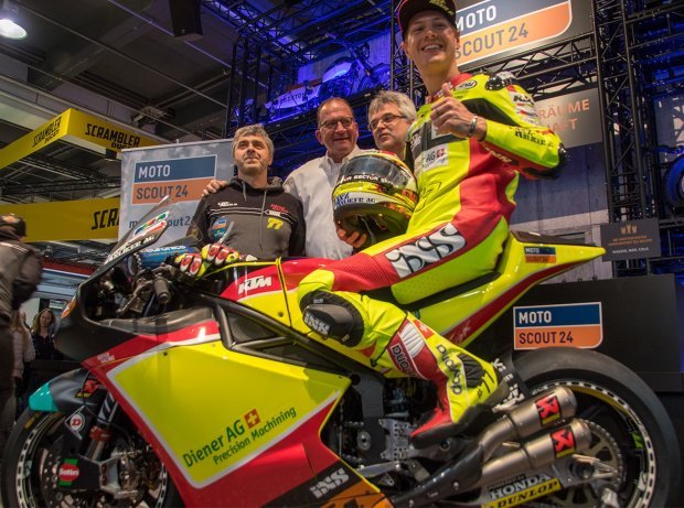 Moto2 : Kiefer Racing se présente au salon Swiss Moto à Zurich