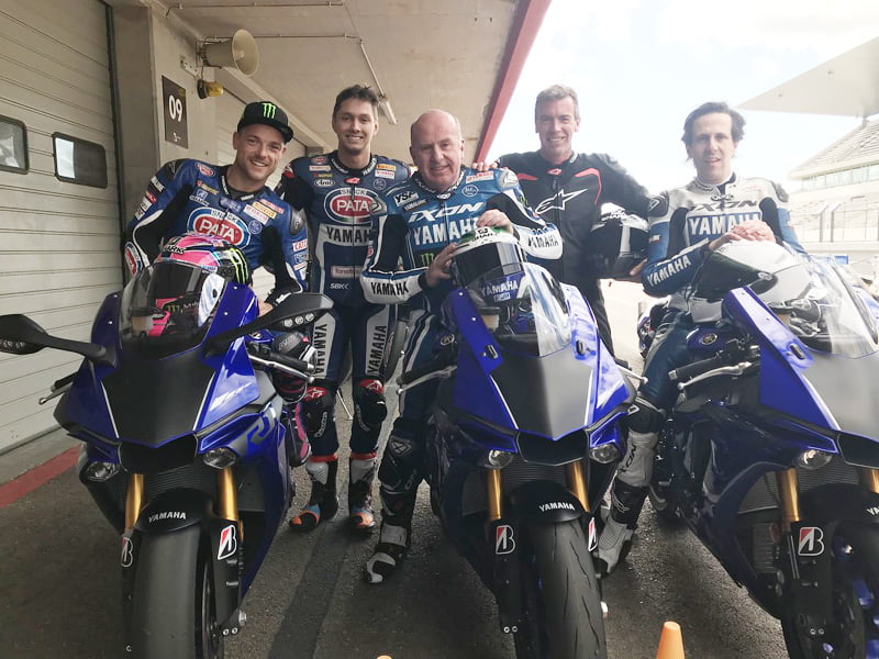 [Street] Après Ducati à Valence, Yamaha envahit Portimao avec ses R1M