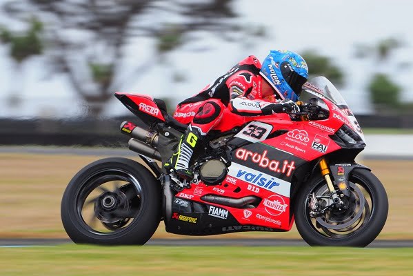 [WSBK] Marco Melandri et Lucas Mahias premiers leaders