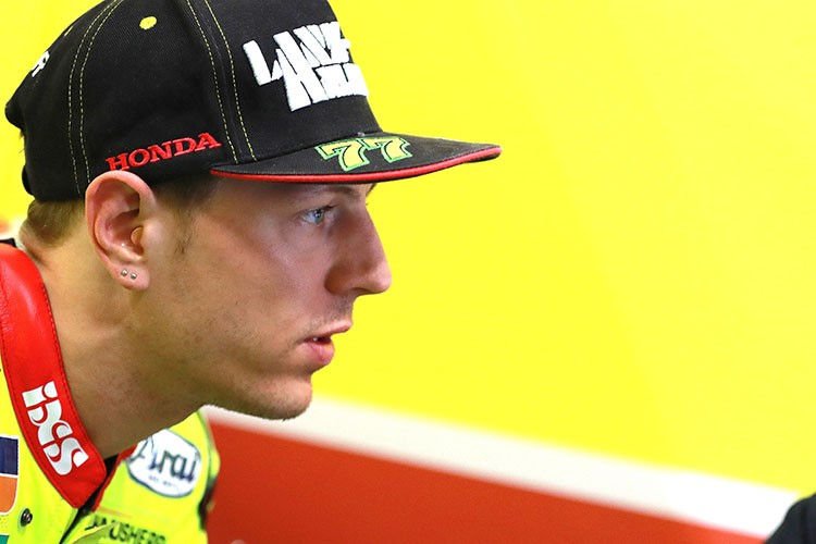 MotoGP : Dominique Aegerter se blesse à l’entrainement et contraint au forfait pour Jerez