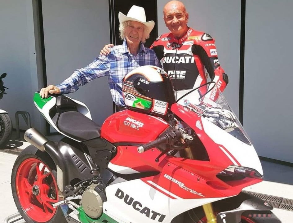 Ducati : Arturo Merzario ancien pilote de Formule 1 se met à la moto à … 75 ans !