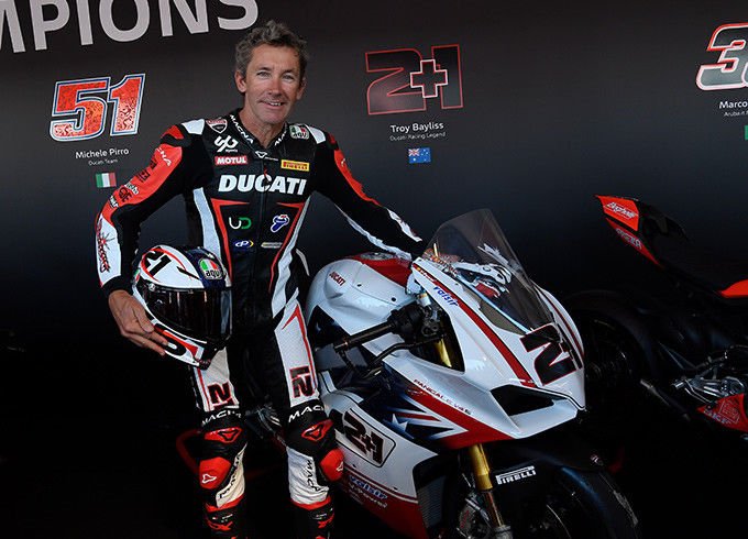 Ducati Panigale V4 S “Race of Champions”: os preços estão subindo!