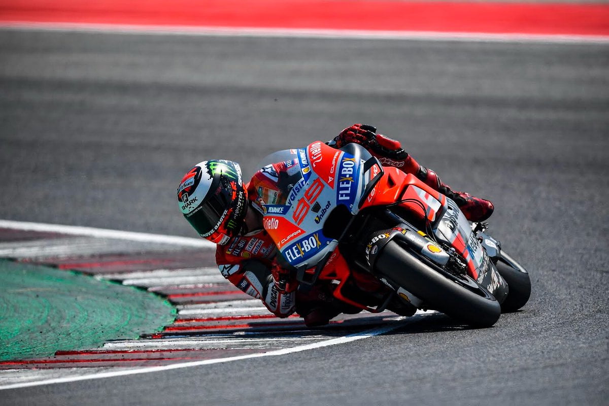 British Grand Prix, Silverstone, MotoGP: Lorenzo claims to be competitive with the Ducati on all circuits, but is he competitive in all weather?