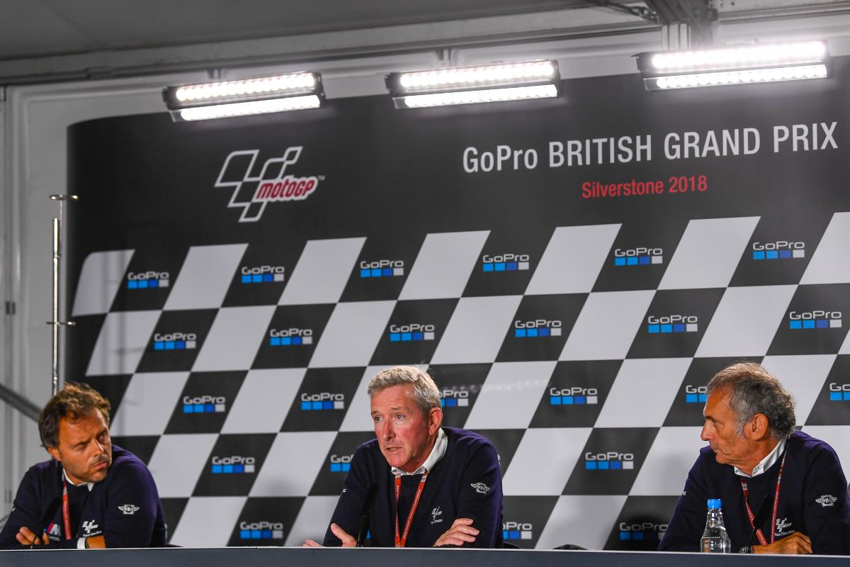 Grand Prix de Grande Bretagne, Silverstone, MotoGP : Webb, Uncini et Capirossi s’expliquent.