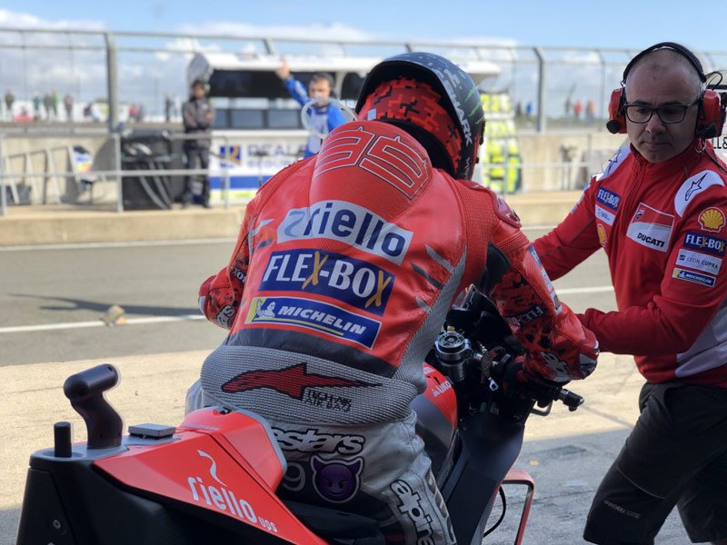 Grande Prêmio da Inglaterra Silverstone MotoGP Q.2: Lorenzo, Dovizioso... e Zarco!