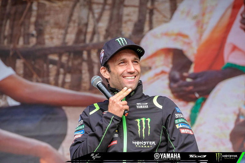 Grand Prix de Grande-Bretagne Silverstone MotoGP J.1 Débriefing Johann Zarco : bonnes sensations sur le sec, pluie prévue dimanche, etc. (intégralité):