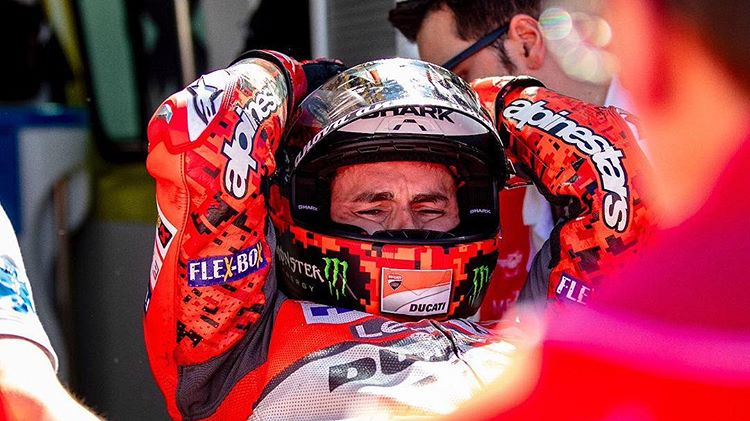 MotoGP : Jorge Lorenzo s'explique sur les réseaux sociaux et calme (un peu) le jeu