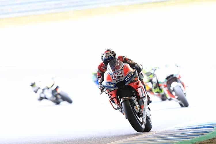 日本グランプリもてぎ MotoGP FP3: トップのドヴィツィオーゾ、トリオのザルコ、そしてロッシはとても熱かった。