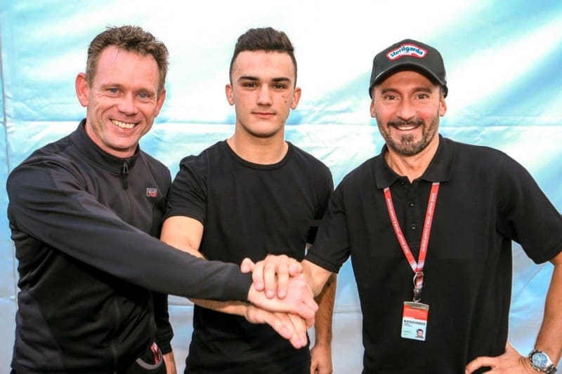 Moto3 2019 : Max Biaggi en chef d’équipe avec Canet au guidon.