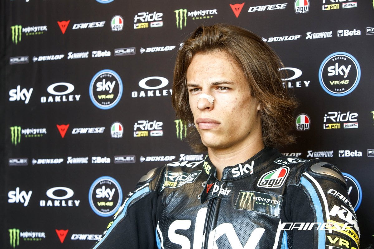 MotoGP : le père de Nicolò Bulega monte au créneau sur les réseaux sociaux.