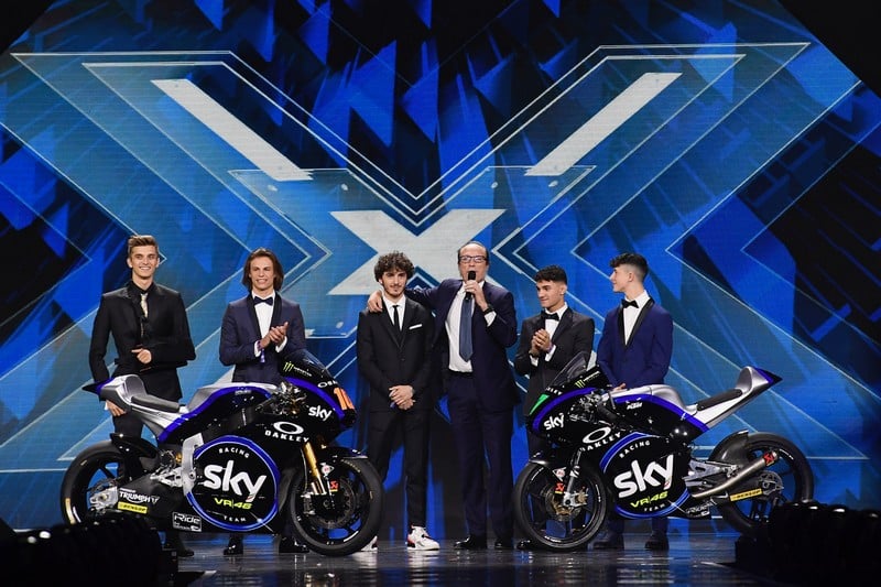 Moto2 と Moto3: Sky Racing Team VR46 が 2019 年のカラーリングを発表