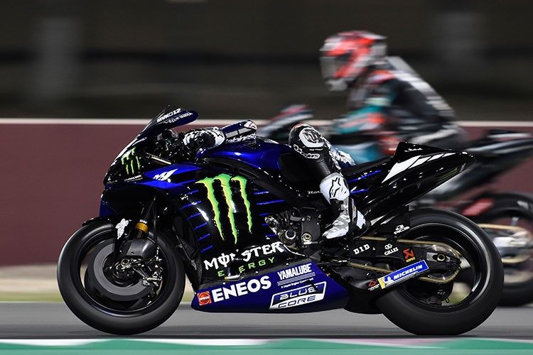 MotoGP Test Qatar J1 : Maverick Viñales domine avec le sourire