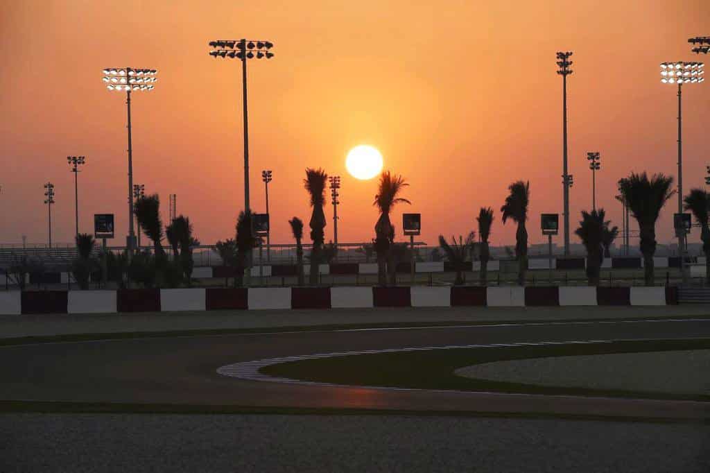 Test Qatar J1 : Fenati frôle le monopole en Moto3. Binder, Lecuona et Lowes à couteaux tirés en Moto2