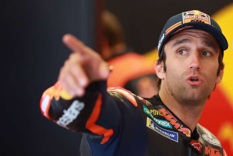 MotoGP Johann Zarco : « je vais finir la saison, j’ai le couteau sous la gorge et ça peut apporter de l’énergie »