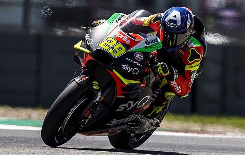MotoGP : Aprilia dispose maintenant de son spoiler de bras oscillant. A qui le tour ?