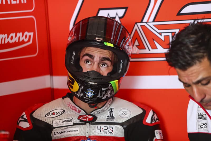 Moto2: Ruptura do escafoide de Stefano Manzi. Gabrielle Ruiu irá substituí-lo em Austin.