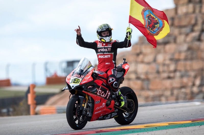 WSBK, Jerez, Course 1 : Álvaro Bautista sur une autre planète