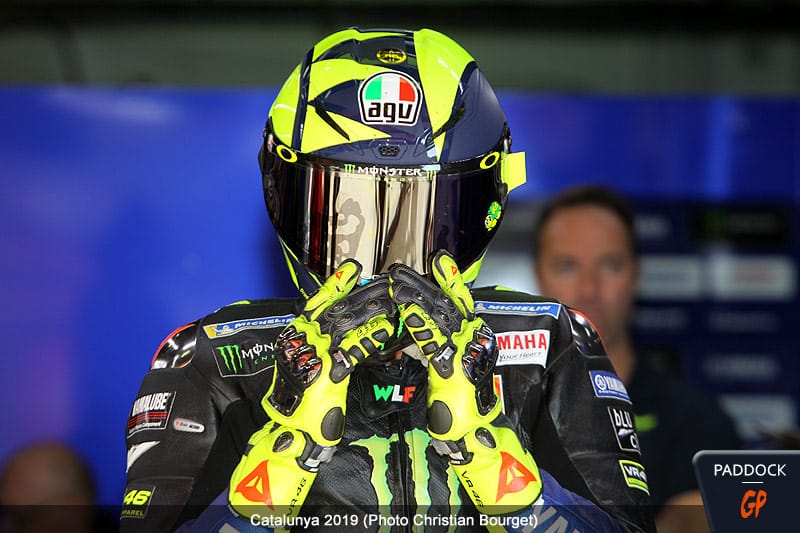 MotoGP Test Barcelone : Rossi analyse ses essais et reprend un journaliste au sujet de Lorenzo « je ne m’attendais pas à ça de vous »