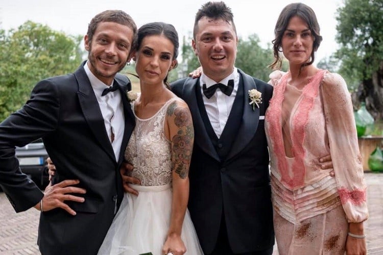 People Motogp Valentino Rossi Témoin Et Dj Au Mariage D