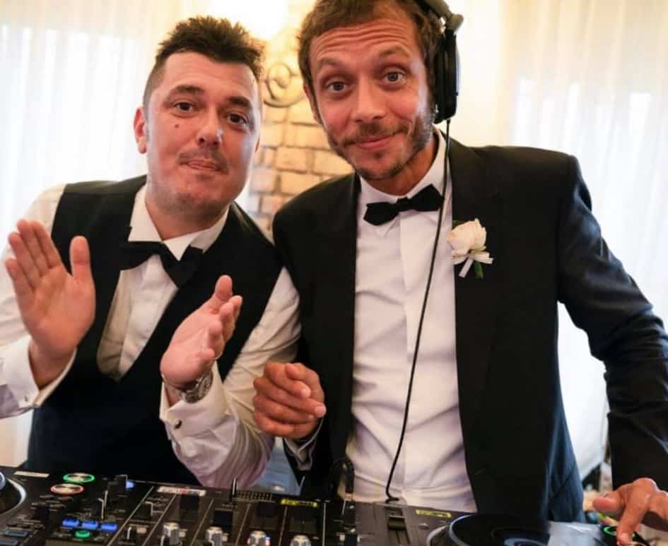 [People] MotoGP : Valentino Rossi témoin et DJ au mariage d’Uccio Salucci
