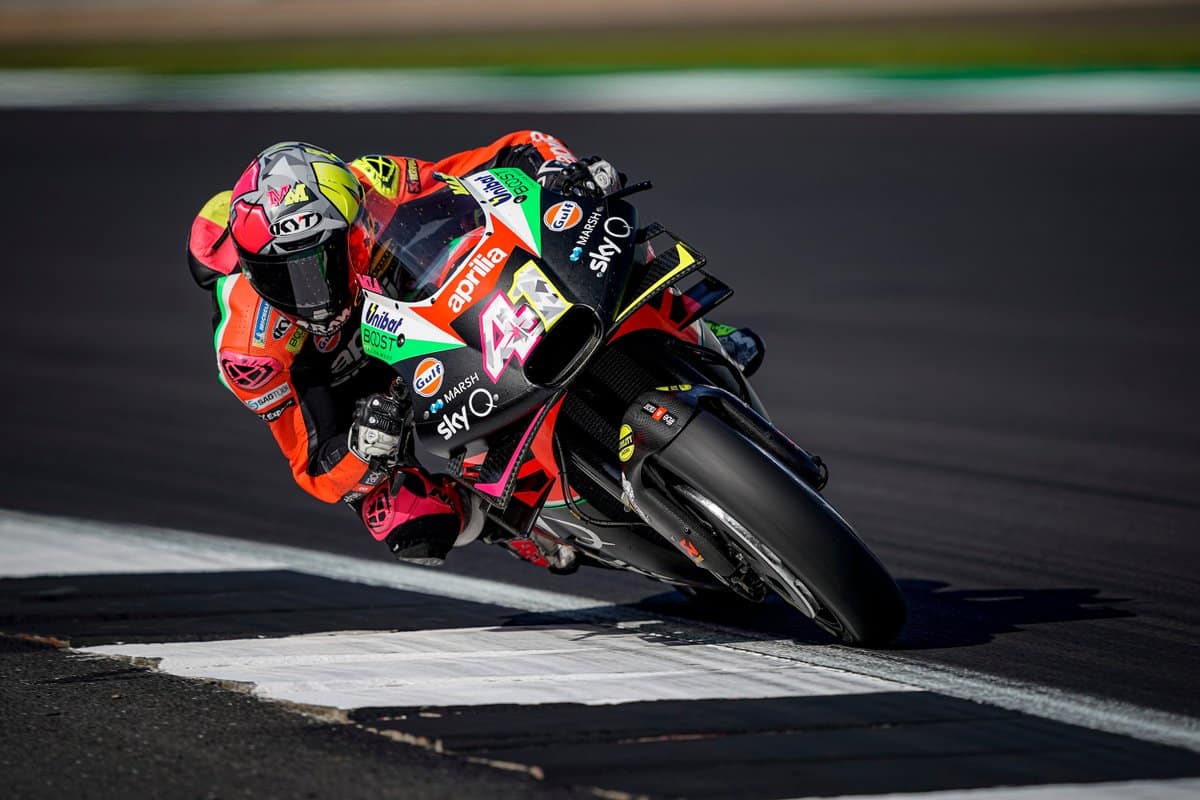 MotoGP Grã-Bretanha J3 Aleix Espargaró Aprilia: “não é normal dois motores falharem num fim de semana”