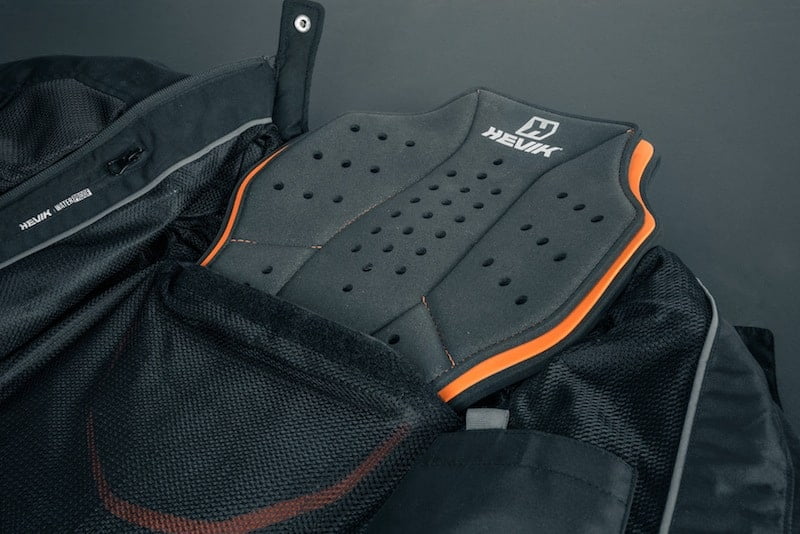 [Street] Hevik Full Back Armor: A CE approved back protector specially adapted to Hevik jackets