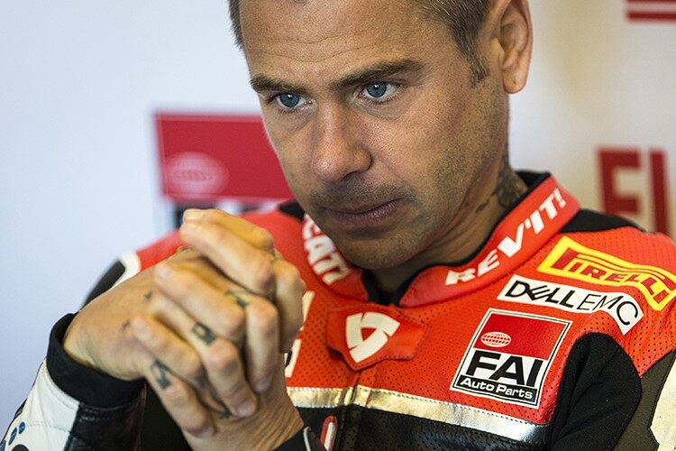 WSBK Paolo Ciabatti Ducati : « je comprends Bautista, il a 34 ans, bientôt père, alors l’argent compte »